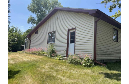 410 N Main Street, Orfordville, WI 53576