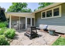 6106 Gateway Green, Monona, WI 53716