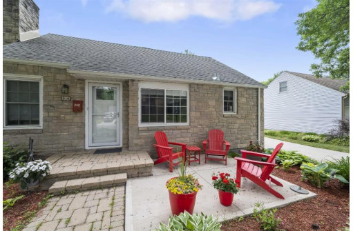 34 S Hillside Terrace, Madison, WI 53705