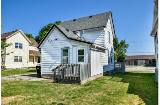 131 W Main Street, Dane, WI 53529