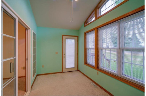 107 N Musket Ridge Drive, Sun Prairie, WI 53590