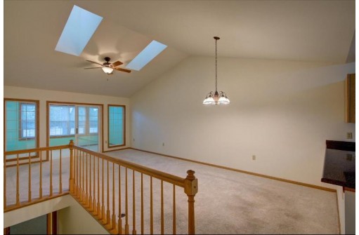 107 N Musket Ridge Drive, Sun Prairie, WI 53590