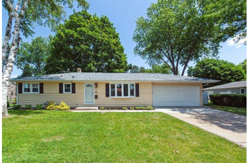 1712 N Harmony Drive, Janesville, WI 53545-0914