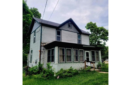 517 Lake Street, Baraboo, WI 53913