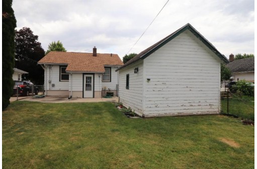 456 S Blackhawk Street, Janesville, WI 53545