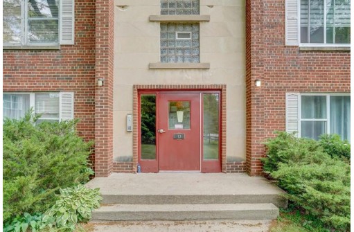 13 Sherman Terrace 1, Madison, WI 53704