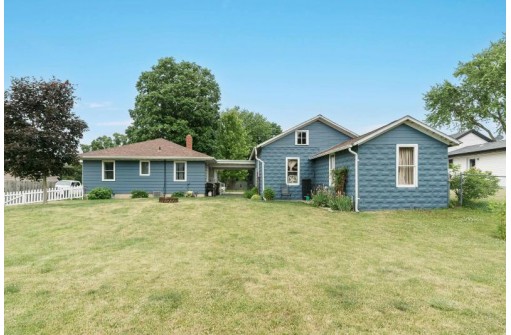 125 Edward Street, Footville, WI 53537