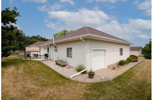 N1621 S Main Street, Fort Atkinson, WI 53538