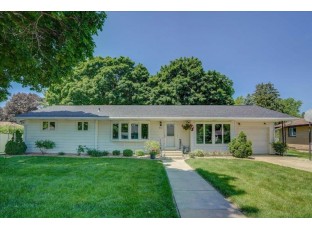 402 N Shuman Street Verona, WI 53593