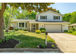 7221 E Branford Lane Madison, WI 53717