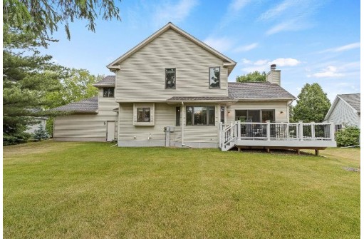 1818 Barrington Drive, Sun Prairie, WI 53590