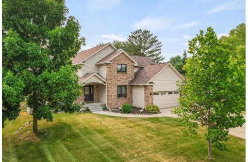 1818 Barrington Drive, Sun Prairie, WI 53590