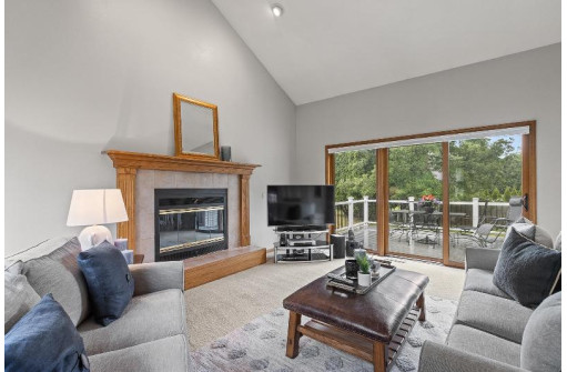 1818 Barrington Drive, Sun Prairie, WI 53590