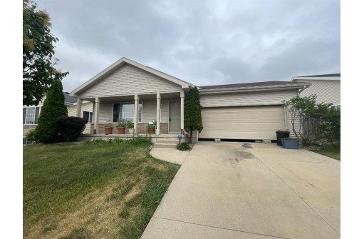 268 Tall Grass Trail, Sun Prairie, WI 53590