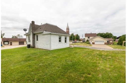 240 W Main Street, Dickeyville, WI 53808