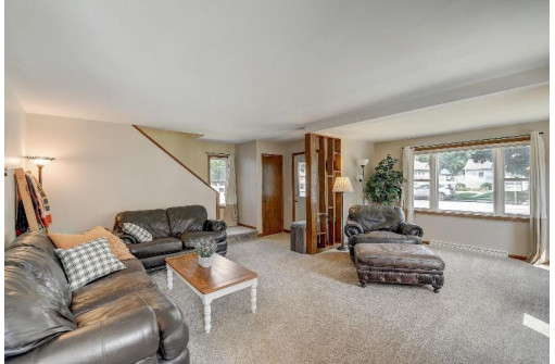 304 W 3rd Street, Waunakee, WI 53597