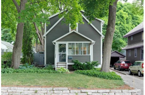 2918 Barlow Street, Madison, WI 53705