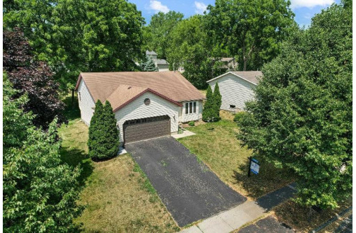 2828 Warner Lane, Madison, WI 53713