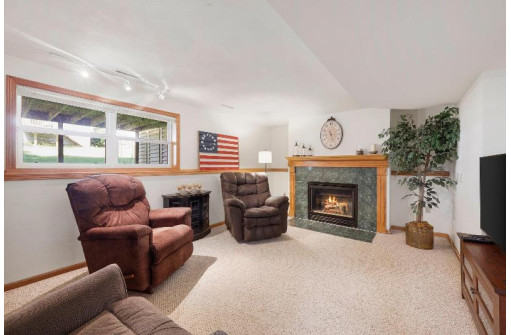 2828 Warner Lane, Madison, WI 53713