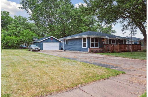 2109 S Crosby Avenue, Janesville, WI 53546