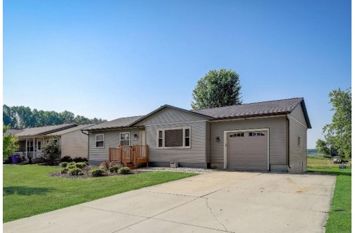 452 Williams Street, Columbus, WI 53925