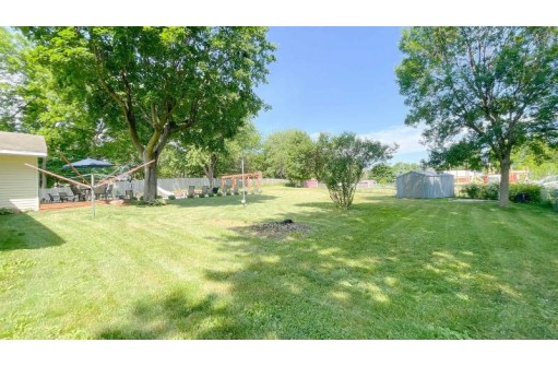 1771 Oakview Drive, Stoughton, WI 53589-3356