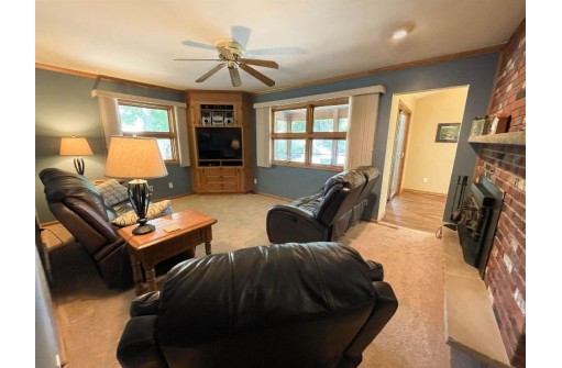 1771 Oakview Drive, Stoughton, WI 53589-3356