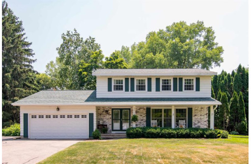 3229 Old Fox Run, Sun Prairie, WI 53590