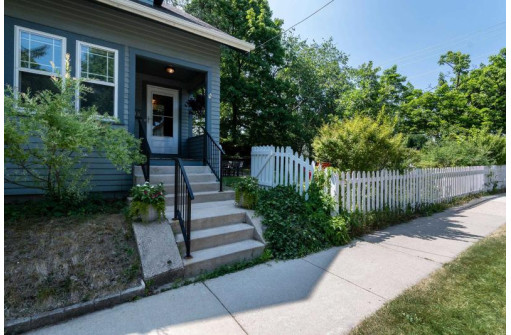 306 S Randall Avenue, Madison, WI 53715