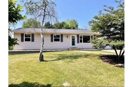 189 Vincent Circle, Beaver Dam, WI 53916