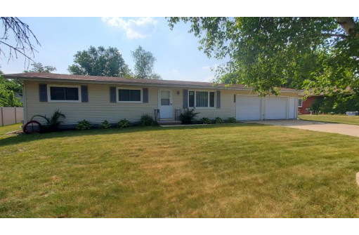 1906 Mills Street, Black Earth, WI 53515-9757