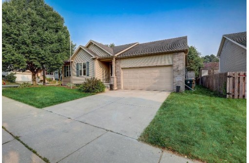 5429 Penny Lane, Madison, WI 53718