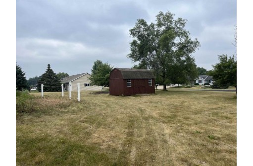 W7369 Karamarie Drive, Pardeeville, WI 53954