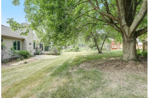 3408 Country Grove Drive, Madison, WI 53719