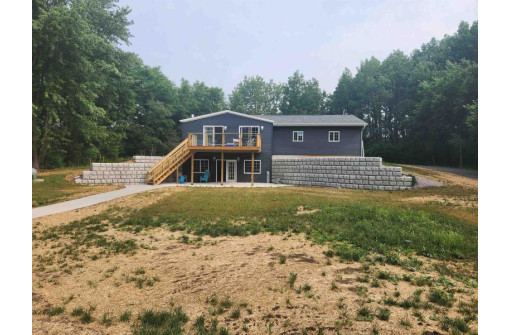 E11748 Trap Shoot Road, Baraboo, WI 53913