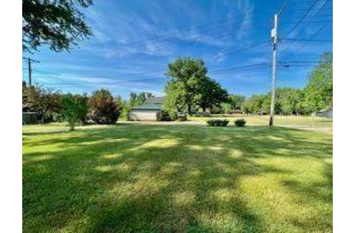 632 Booster Boulevard, Reedsburg, WI 53959