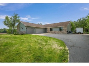 W7509 Oak Ridge Drive Delavan, WI 53115