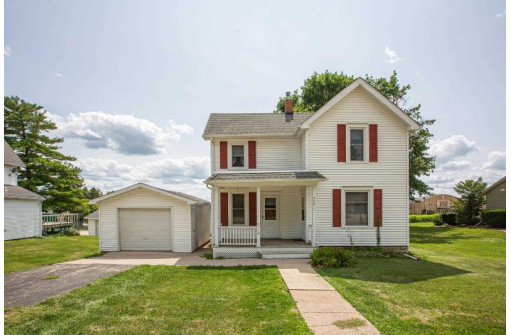 229 W Main Street, Benton, WI 53803