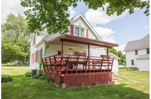 229 W Main Street, Benton, WI 53803