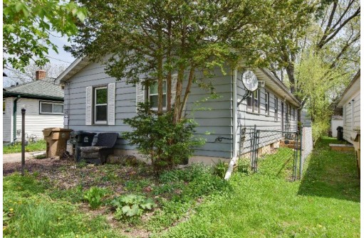 213 Gannon Avenue, Madison, WI 53714