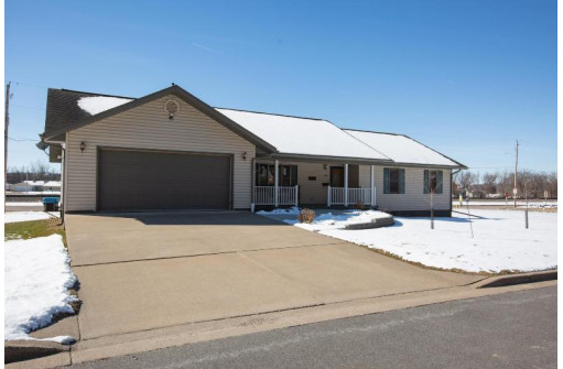 1204 E Dewey Street, Cassville, WI 53806