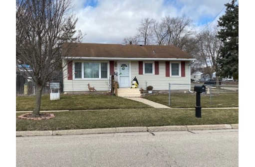 1605 House Street, Beloit, WI 53511