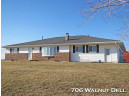 706 Walnut Dell Road, Platteville, WI 53818