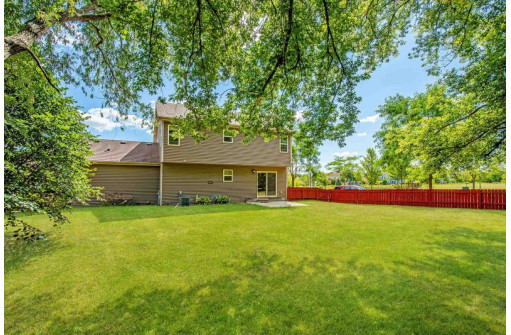 4758 Bellingrath Street, McFarland, WI 53558