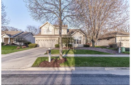 601 Highcliff Trail, Madison, WI 53718