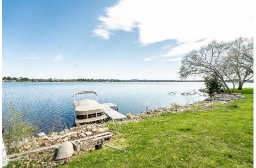 1326 Lakeview Drive, Tomah, WI 54660