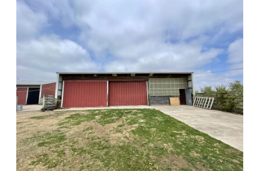 W2280 Giese Road, Juda, WI 53550