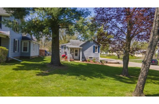 431 Bowman Road, Wisconsin Dells, WI 53965