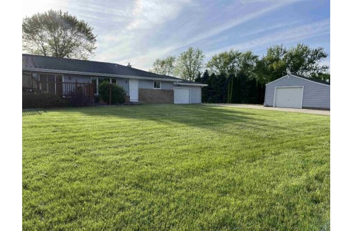 4509 N County Road H, Janesville, WI 53548