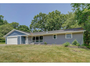 3174 Fjelstad Lane McFarland, WI 53558